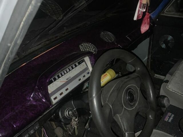 Серый ВАЗ 2101, объемом двигателя 1.3 л и пробегом 77 тыс. км за 406 $, фото 2 на Automoto.ua