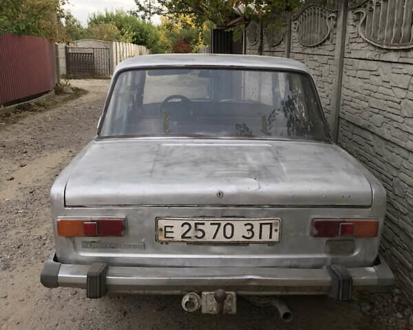 Серый ВАЗ 2101, объемом двигателя 1.3 л и пробегом 95 тыс. км за 326 $, фото 2 на Automoto.ua