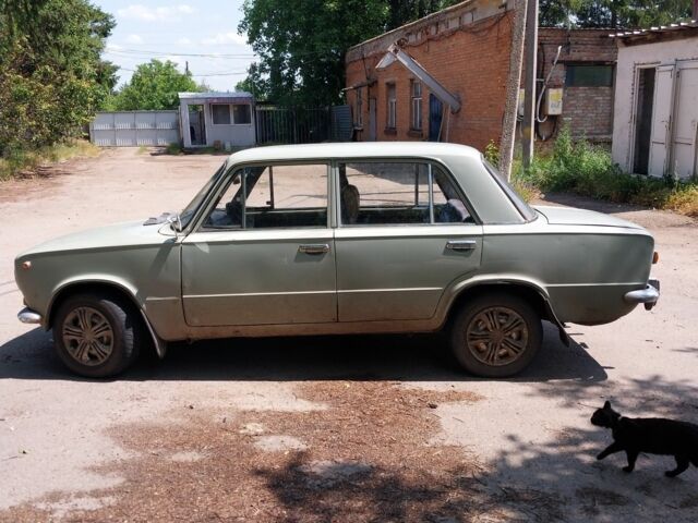 ВАЗ 2101 1980 в Бобринце на Automoto.ua Серый ВАЗ 2101, объемом двигателя 0 л и пробегом 230 тыс. км за 500 $, фото 7 на Automoto.ua