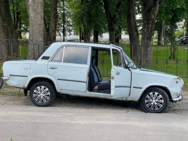 Сірий ВАЗ 2101, об'ємом двигуна 1.2 л та пробігом 3 тис. км за 207 $, фото 3 на Automoto.ua