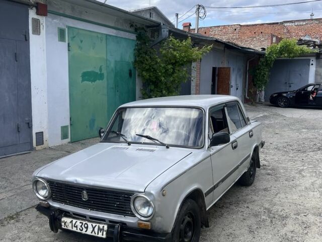 Серый ВАЗ 2101, объемом двигателя 1.3 л и пробегом 245 тыс. км за 350 $, фото 3 на Automoto.ua