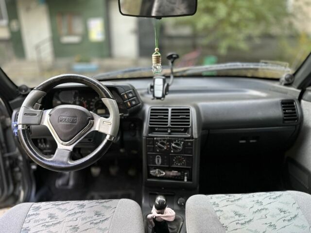 Серый ВАЗ 2101, объемом двигателя 1.6 л и пробегом 2 тыс. км за 2000 $, фото 4 на Automoto.ua