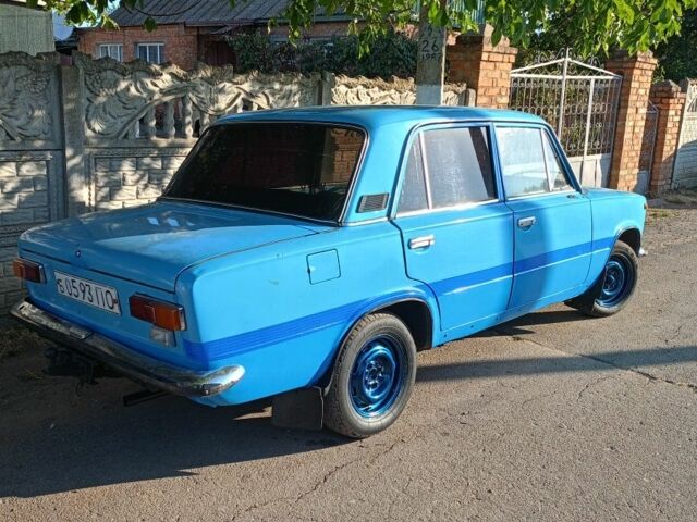 Синий ВАЗ 2101, объемом двигателя 1 л и пробегом 120 тыс. км за 800 $, фото 4 на Automoto.ua