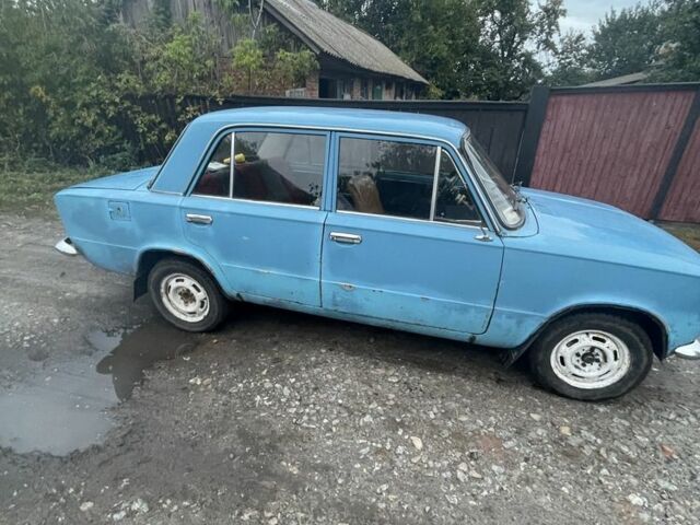 Синий ВАЗ 2101, объемом двигателя 1.2 л и пробегом 89 тыс. км за 350 $, фото 2 на Automoto.ua