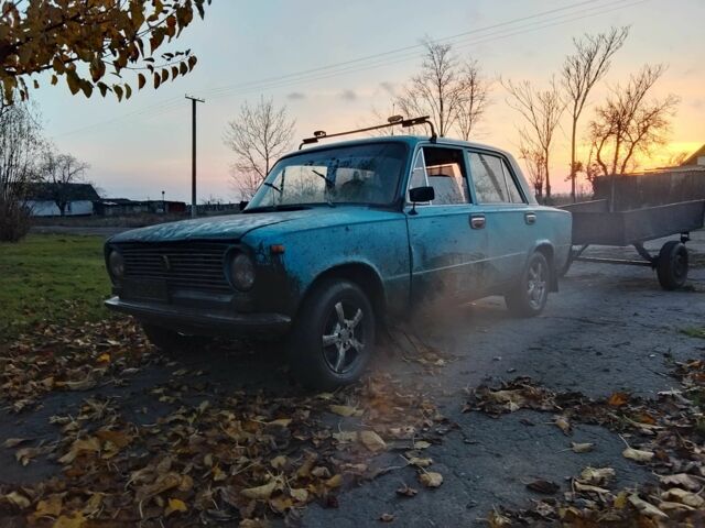 Синий ВАЗ 2101, объемом двигателя 1.3 л и пробегом 2 тыс. км за 356 $, фото 3 на Automoto.ua