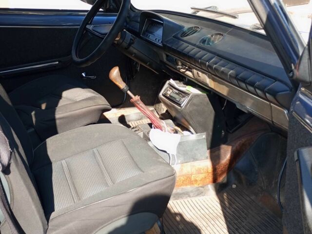 Синий ВАЗ 2101, объемом двигателя 1.5 л и пробегом 3 тыс. км за 35000 $, фото 11 на Automoto.ua