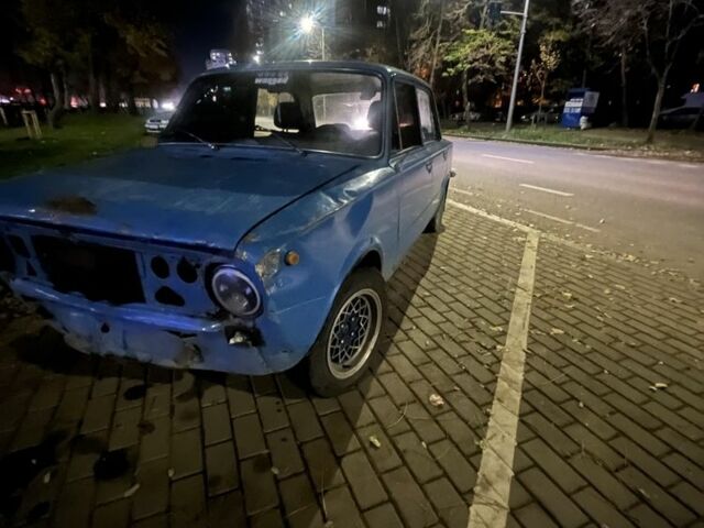 Синий ВАЗ 2101, объемом двигателя 1.2 л и пробегом 111 тыс. км за 476 $, фото 3 на Automoto.ua