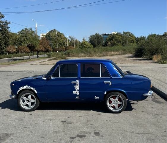 Синий ВАЗ 2101, объемом двигателя 1.2 л и пробегом 5 тыс. км за 1300 $, фото 5 на Automoto.ua