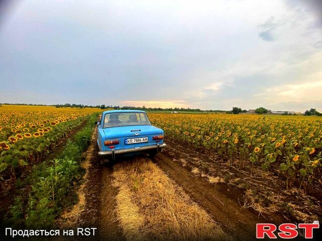 Синий ВАЗ 2101, объемом двигателя 1.2 л и пробегом 777 тыс. км за 380 $, фото 2 на Automoto.ua