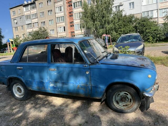 Синий ВАЗ 2101, объемом двигателя 1.3 л и пробегом 114 тыс. км за 300 $, фото 4 на Automoto.ua