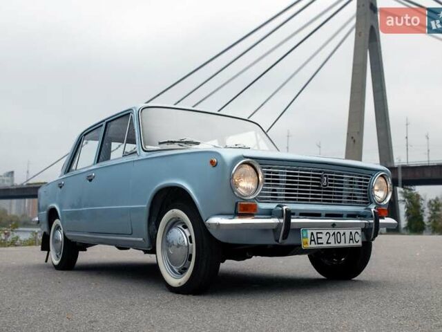 Синій ВАЗ 2101, об'ємом двигуна 1.2 л та пробігом 57 тис. км за 45141 $, фото 12 на Automoto.ua