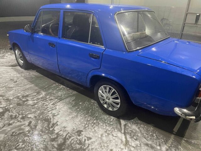 Синий ВАЗ 2101, объемом двигателя 1.3 л и пробегом 666 тыс. км за 666 $, фото 4 на Automoto.ua