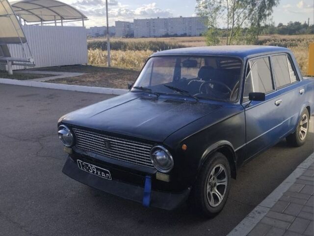 Синий ВАЗ 2101, объемом двигателя 1.3 л и пробегом 222 тыс. км за 700 $, фото 1 на Automoto.ua