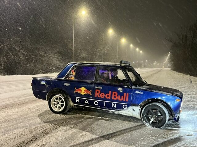 Синий ВАЗ 2101, объемом двигателя 2 л и пробегом 165 тыс. км за 2826 $, фото 1 на Automoto.ua