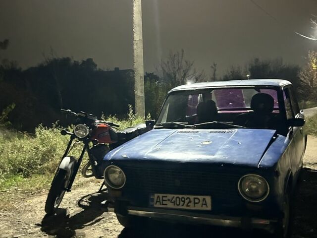Синий ВАЗ 2101, объемом двигателя 1.2 л и пробегом 777 тыс. км за 340 $, фото 4 на Automoto.ua