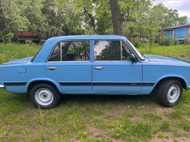 Синий ВАЗ 2101, объемом двигателя 1.3 л и пробегом 120 тыс. км за 442 $, фото 5 на Automoto.ua