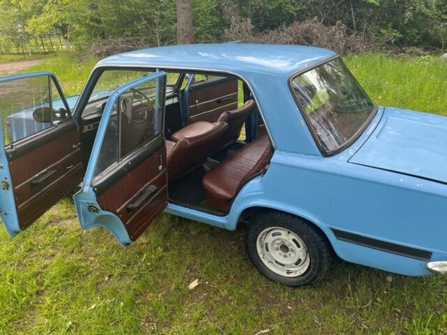 Синий ВАЗ 2101, объемом двигателя 1.3 л и пробегом 120 тыс. км за 442 $, фото 3 на Automoto.ua