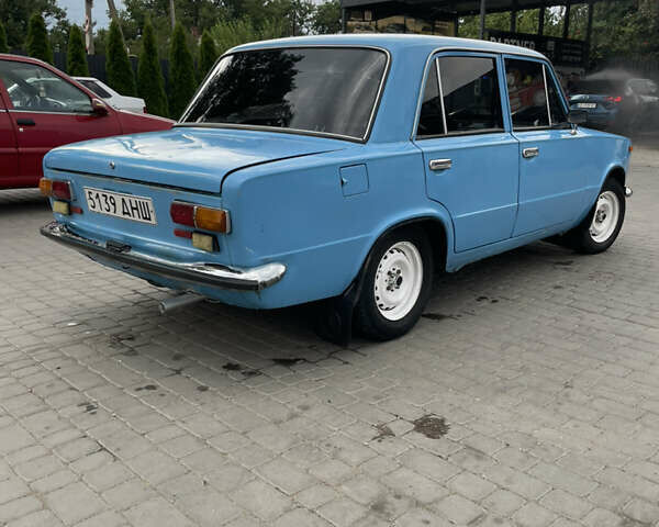 Синий ВАЗ 2101, объемом двигателя 1.1 л и пробегом 100 тыс. км за 967 $, фото 3 на Automoto.ua