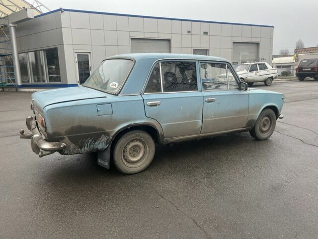 Синий ВАЗ 2101, объемом двигателя 0 л и пробегом 250 тыс. км за 592 $, фото 3 на Automoto.ua