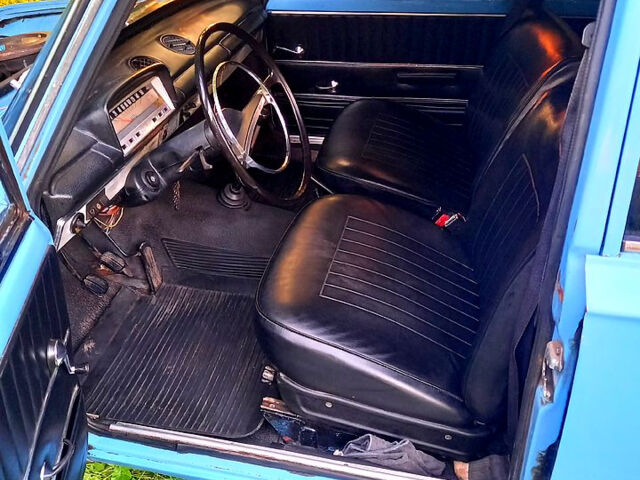 Синий ВАЗ 2101, объемом двигателя 1.2 л и пробегом 9 тыс. км за 950 $, фото 2 на Automoto.ua