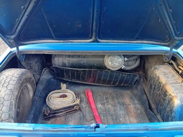 Синій ВАЗ 2101, об'ємом двигуна 1.3 л та пробігом 300 тис. км за 450 $, фото 4 на Automoto.ua