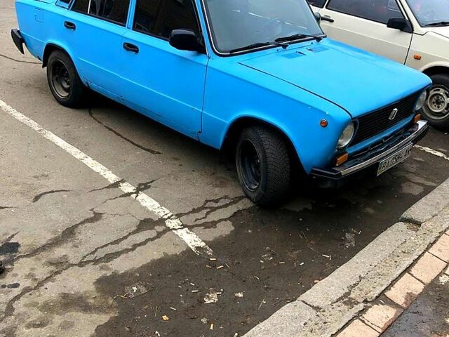 Синий ВАЗ 2101, объемом двигателя 1.3 л и пробегом 0 тыс. км за 550 $, фото 4 на Automoto.ua