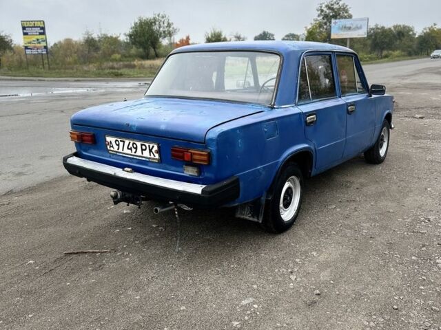 Синий ВАЗ 2101, объемом двигателя 1.3 л и пробегом 100 тыс. км за 324 $, фото 3 на Automoto.ua