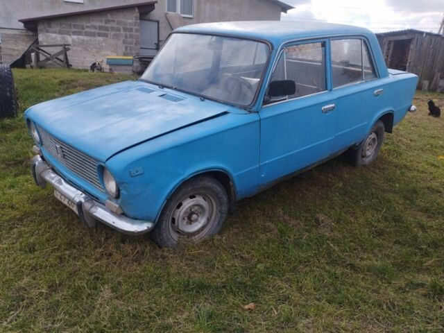 Синий ВАЗ 2101, объемом двигателя 1 л и пробегом 300 тыс. км за 200 $, фото 1 на Automoto.ua