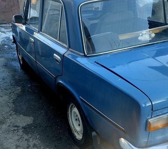 Синий ВАЗ 2101, объемом двигателя 13 л и пробегом 100 тыс. км за 400 $, фото 3 на Automoto.ua