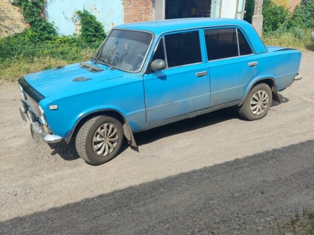 Синий ВАЗ 2101, объемом двигателя 1.5 л и пробегом 500 тыс. км за 30500 $, фото 1 на Automoto.ua