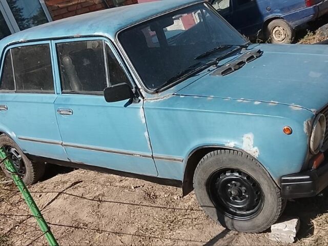 Синий ВАЗ 2101, объемом двигателя 0 л и пробегом 300 тыс. км за 255 $, фото 1 на Automoto.ua