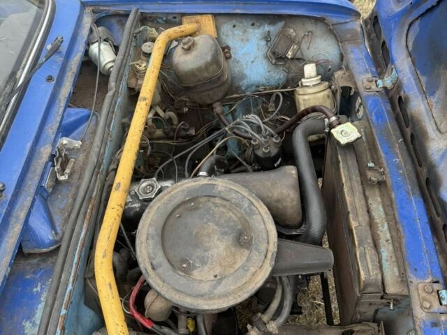 Синий ВАЗ 2101, объемом двигателя 1.3 л и пробегом 100 тыс. км за 400 $, фото 2 на Automoto.ua