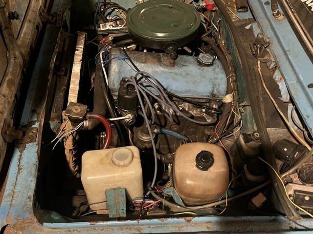 Синій ВАЗ 2101, об'ємом двигуна 1.7 л та пробігом 250 тис. км за 650 $, фото 5 на Automoto.ua