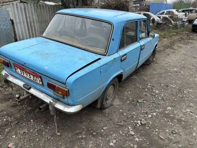 Синій ВАЗ 2101, об'ємом двигуна 1.3 л та пробігом 200 тис. км за 250 $, фото 2 на Automoto.ua