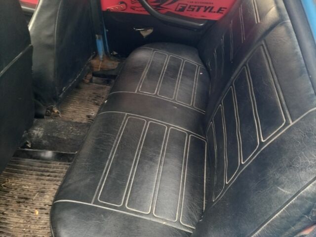 Синий ВАЗ 2101, объемом двигателя 0 л и пробегом 1000 тыс. км за 200 $, фото 6 на Automoto.ua