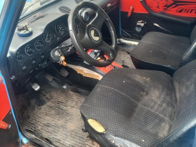 Синий ВАЗ 2101, объемом двигателя 0 л и пробегом 1000 тыс. км за 200 $, фото 5 на Automoto.ua