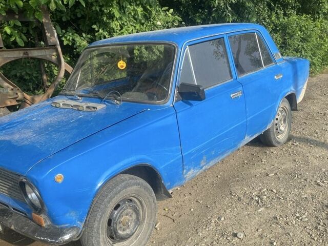 Синий ВАЗ 2101, объемом двигателя 0 л и пробегом 3 тыс. км за 300 $, фото 2 на Automoto.ua