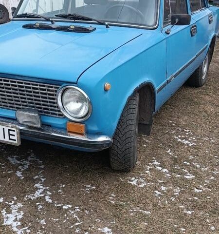 Синий ВАЗ 2101, объемом двигателя 1.3 л и пробегом 3 тыс. км за 1000 $, фото 2 на Automoto.ua