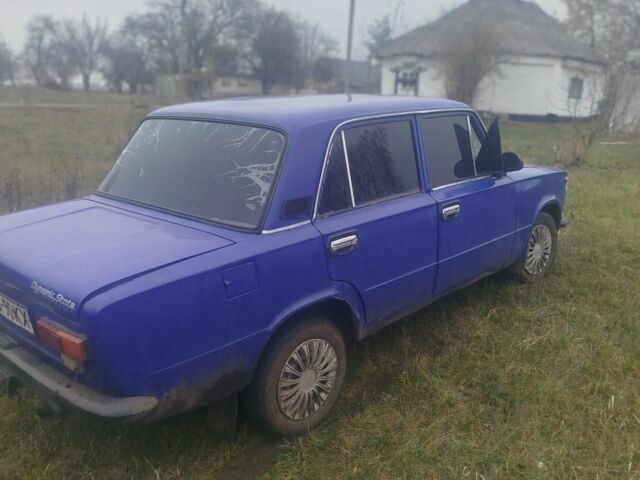 Синий ВАЗ 2101, объемом двигателя 0 л и пробегом 250 тыс. км за 417 $, фото 5 на Automoto.ua