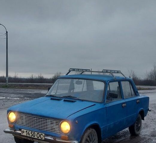 Синий ВАЗ 2101, объемом двигателя 1 л и пробегом 64 тыс. км за 400 $, фото 6 на Automoto.ua