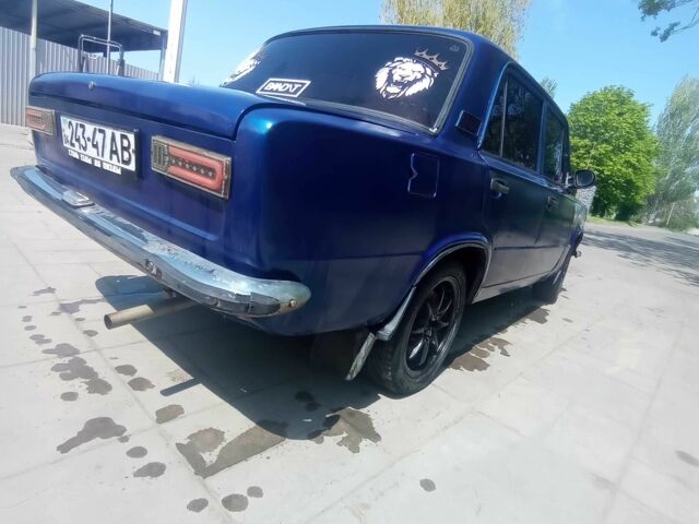 Синий ВАЗ 2101, объемом двигателя 1.5 л и пробегом 400 тыс. км за 1850 $, фото 2 на Automoto.ua