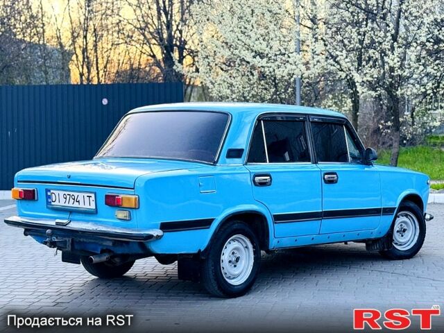 Синий ВАЗ 2101, объемом двигателя 1.2 л и пробегом 200 тыс. км за 1100 $, фото 2 на Automoto.ua