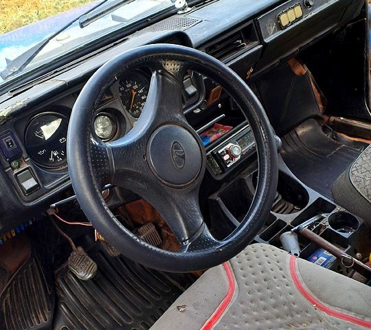 Синій ВАЗ 2101, об'ємом двигуна 1.2 л та пробігом 560 тис. км за 500 $, фото 4 на Automoto.ua