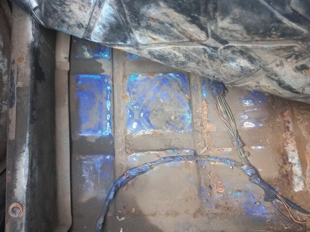 Синий ВАЗ 2101, объемом двигателя 0 л и пробегом 123 тыс. км за 382 $, фото 3 на Automoto.ua