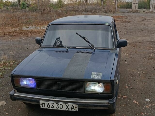 ВАЗ 2101 1983 в Первомайск на Automoto.ua Синий ВАЗ 2101, объемом двигателя 1 л и пробегом 100 тыс. км за 400 $, фото 3 на Automoto.ua