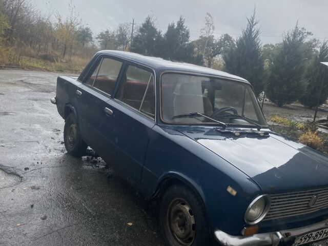 Синий ВАЗ 2101, объемом двигателя 1.3 л и пробегом 1000 тыс. км за 430 $, фото 3 на Automoto.ua