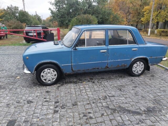 Синий ВАЗ 2101, объемом двигателя 1 л и пробегом 186 тыс. км за 700 $, фото 3 на Automoto.ua