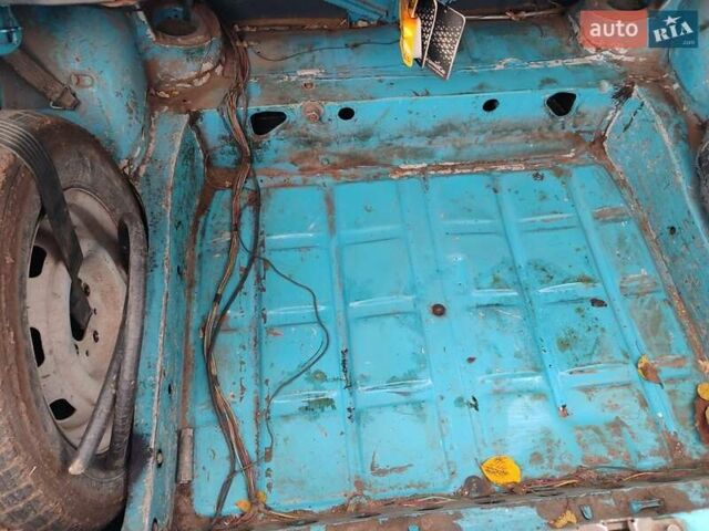 Синий ВАЗ 2101, объемом двигателя 1.2 л и пробегом 140 тыс. км за 833 $, фото 6 на Automoto.ua