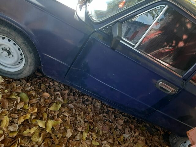 Синій ВАЗ 2101, об'ємом двигуна 1 л та пробігом 500 тис. км за 311 $, фото 4 на Automoto.ua