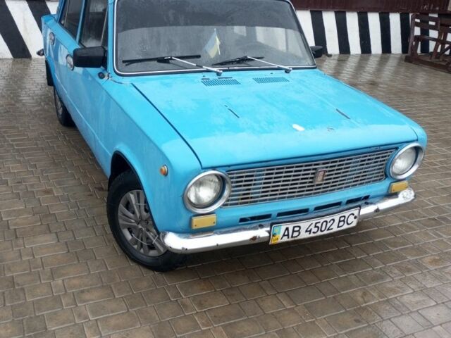 ВАЗ 2101 1985 в Жмеренке на Automoto.ua Синий ВАЗ 2101, объемом двигателя 0 л и пробегом 50 тыс. км за 400 $, фото 1 на Automoto.ua